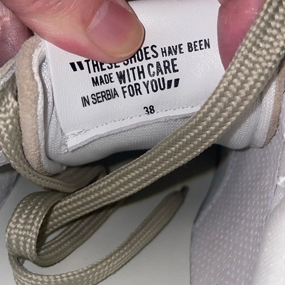 NWT VOILE BLANCHE JULIA Suede Sneakers in Beige - Picture 11 of 16